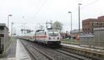 DB 147 575-5 mit dem IC 1956 von Leipzig Hbf nach Karlsruhe Hbf, am 16.04.2023 in Vieselbach.