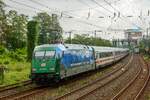 101 039-6  Fahrtziel Natur  schiebend mit IC2310 in Wuppertal, am 12.06.2024.