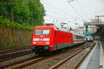 101 011-5 mit Bundesbahn DB Logo in Wuppertal, Mai 2019.