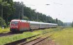 12.6.2013 IC 2355 im Bahnhof Chorin mit 101 055 unterwegs nach Ostseebad Binz.