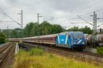 101 033 traincharter mit Schülerzug aus Detmold in Wuppertal Sonnborn, am 03.07.2024.