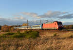 EuroCity mit der 101 077-6 nach der Abfahrt am Bahnhof Büchen, in Richtung Schwerin unterwegs.