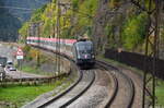 ÖBB Taurus Werbelok 1116 182-7 auf Bergfahrt mit ihrem EC 219 (Frankfurt Hbf - Graz Hbf).