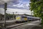 140 797 der NeSA vor dem Freizeitexpress Bodensee II im Bahnhof Rottweil am 12.05.2024