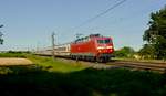 Am 02.07.2018, um 18:33 Uhr, fährt BR 120 111-0 mit dem IC 2094 von München Hbf nach Ulm Hbf.