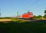 Am 02.07.2018, um 19:03 Uhr, fahren 101 026-3 (Zuglok) und 101 103-0 (Schiebelok) als EC 216 von München Hbf nach Saarbrücken Hbf.