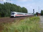 Am 26.7.07 fhrt ein InterCity durch den Bahnhof Radbruch