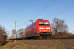 101 017-2 mit dem IC 2311 nach Köln Hbf.