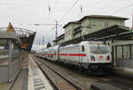 DB 147 577-1 mit dem IC 2063 von Waiblingen nach Leipzig Hbf, am 02.01.2024 in Naumburg (S) Hbf.