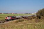 1116 264 (Rotkreuz) mit IC 2083 bei Fnfstetten (07.10.2007)