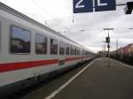 Ein IC2373 von Stralsund nach Karlsruhe Hbf.Am 27.03.08 in Bensheim.