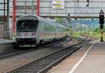 IC2102 mit 101 015 in Freiburg(Breisgau)Hbf, 19.7.09.