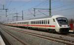 IC 2035 rast am 15.03.05 mit 160km/h durch Halle-Bruckdorf/Messe.