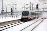 IC 2150 erreicht am 06.01.2010 den Bitterfelder Bahnhof.