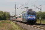 101 102-2 mit einem Intercity in Bornheim am 24.04.2010