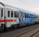 Am 05.08.2012 war der Werbe-IC-Wagen in einen IC Richtung Norden, gezogen von 101 104, eingereiht.