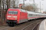 101 040-4 mit IC 1936 nach Köln Hbf.