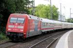 101 100-6 mit IC 2332 nach Köln Hbf.