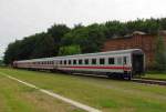 Der abgestellte Uex 2427 nach Köln Hbf, am 29.05.2014 in Heringsdorf (Usedom).