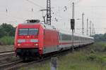 101 021-4 mit IC 2004 nach Emden Hbf.