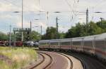 25.7.2015 Für 3 Tage gibt es wieder mal Fernverkehr auf der Kanonen / Wetzlarer Bahn. Aufgenommen aus umgeleitetem IC 2355 in Belzig. Historische Fahrzeuge im Hintergrund.