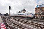 Nachschuss des EC 219 (Frankfurt (Main) Hbf - Graz Hbf), am 26.3.2016 bei der Einfahrt in den Bahnhof Weinheim (Bergstraße).