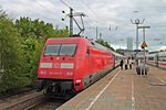 101 093-3 am 25.05.2015 kurz nach der Ankunft mit einem InterCity aus Süddeutschland in Hamburg Altona.