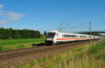 IC 2181 von Berlin-Gesundbrunnen nach Leipzig Hbf, am 18.06.2016 in Zschortau.