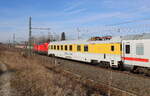 DB Systemtechnik Einheitsmesswagen 63 80 99-92 007-3 D-DB Dienstm  in einem Messzug Richtung Weimar, am 07.03.2025 in Erfurt-Azmannsdorf.