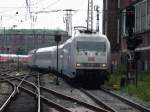 MET 1033 fhrt am 26.09.2002 in den Bf Hamburg Hbf ein.