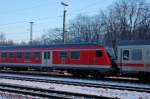 Kuriosum am Ende des PbZ 2410: Regionalbahn-Steuerwagen kt IC-Wagen.