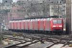 ein Lokzug bestehend aus 10 Loks der Baureihen 185,152 und 145 durchfahren Koblenz Hbf.