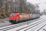 185 586-5 RHC mit RHC 187 074 & 187 075 in Wuppertal, am 16.12.2018.