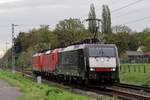 DBC 189 099-5 mit 193 349 und 189 078-9 auf der Hamm-Osterfelder Strecke am BÜ km 66,7 Kerstheiderstr.