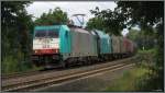 Unterwegs nach Aachen mit einen gemischten Gterzug.Die belgische 2812 als Zugpferd auf der Kbs 485 bei Rimburg (bach-Palenberg) Ende Juli 2013.