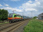 RAILL/ Budamar West/ HSL 193.581 Storch mit den Rostocker LKW Walter KLV aus Decin hl.n nach Rostock Seehafen in Lübbenau Spreewald am 2.7.2023 um 16:32 Uhr

Lok Nvr Nummer: 91 80 6 193 581-6 D-RAILL