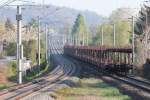 Nachschu einer 145 022-0 mit leeren Autowagenzug in Zwickau Plbitz in Richtung VW-Werk in Mosel.28.04.2012