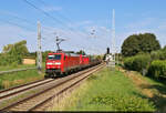 152 158-2 (Siemens ES64F) schleppt Stahlelemente sowie die kalt mitlaufende 187 139-1 an der Blockstelle Zscherben Richtung Halle (Saale).