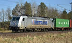 METRANS 386 013-7 mit Container kommend aus dem Hagenower Land.