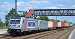 METRANS Rail (Deutschland) GmbH, Leipzig [D] mit  187 512-9  [NVR-Nummer: 91 80 6187 512-9 D-AKIEM] mit   186 429-7  [NVR-Nummer: 91 80 6186 429-7 D-Rpool] und Containerzug am Haken am 30.06.20 Bf. Saarmund.