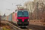 193 488  Laude  (370 034-8) mit Container in Gelsenkirchen Buer Nord, Februar 2021.