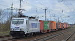 METRANS Rail s.r.o., Praha [CZ] mit  386 027-7  [NVR-Nummer: 91 54 7386 027-7 CZ-MT] und Containerzug am 13.04.21 Bf.