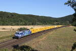 152 136  ALBATROS  von  TFG  mit dem  DHL-Zug  auf dem Weg nach Würzburg am 6.