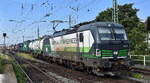 RTB CARGO GmbH, Düren [D] mit der ELL Vectron  193 727  [NVR-Nummer: 91 80 6193 727-5 D-ELOC] und einem Containerzug am 21.05.24 Höhe Bahnhof Magdeburg-Neustadt.