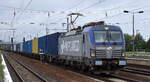 PKP CARGO S.A., Warszawa [PL] mit ihrer  EU46-503  [NVR-Nummer: 91 51 5370 015-7 PL-PKPC] und einem Containerzug am 02.07.24 Höhe Bahnhof Schönefeld b.