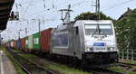 METRANS Rail s.r.o., Praha [CZ] mit ihrer  386 028-5  [NVR-Nummer: 91 54 7386 028-5 CZ-MT] und einem Containerzug am 31.07.24 Höhe Bahnhof Magdeburg-Neustadt.