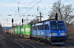 ČD Cargo a.s., Praha [CZ] mit ihrer recht neuen  383 021-3  [NVR-Nummer: 91 54 7383 021-3 CZ-CDC] und einem Containerzug am 05.12.24 Höhe Bahnhof Saarmund.