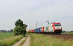 Am 12.Juni 2013 war ITL 185 649 bei Burgstemmen mit einem Containerzug auf dem Weg Richtung Norden.
