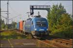 Fr TX Logistik ist 182 912-6 im Einsatz. Am 05.09.2014 kommt sie mit einem Container-Zug durch Uelzen