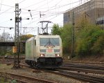 185 389-4 DB  CO2  rangiert in Aachen-West am Abend des 26.4.2012.